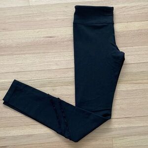 Lululemon Wunder Under with ruffles Limited Edition